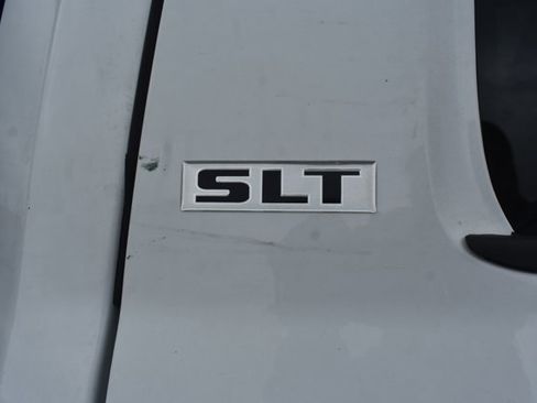 Used 2024 RAM 3500 SLT w/ Quick Order Package 2YG SLT AWD/4WD image 4
