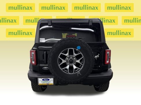 New 2025 Ford Bronco Badlands image 7