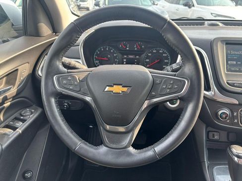 Used 2018 Chevrolet Equinox LT FWD image 15