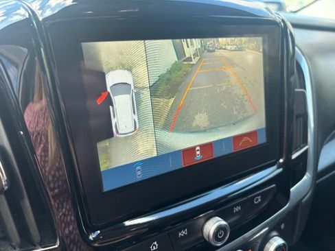 Used 2018 Chevrolet Traverse Premier w/ Redline Edition image 23