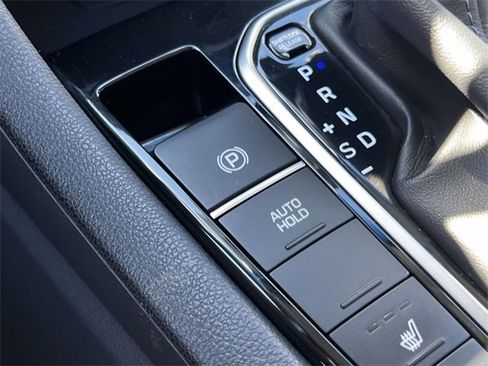 Used 2022 Hyundai Ioniq SEL image 16