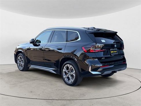 Used 2025 BMW X1 xDrive28i w/ Technology Package image 5