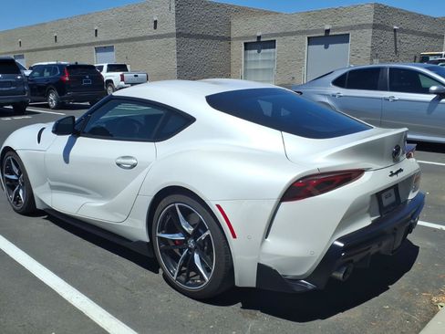 Used 2022 Toyota Supra Premium w/ Driver Assist Package RWD image 4