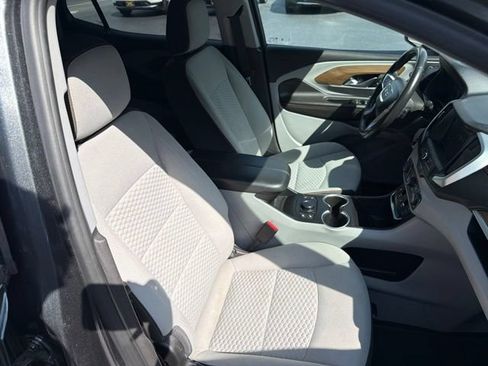 Used 2020 GMC Terrain SLE w/ Driver Convenience Package FWD image 38