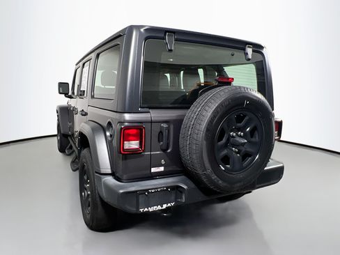 Used 2022 Jeep Wrangler Unlimited Sport AWD/4WD image 8