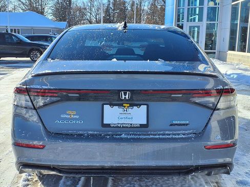 Certified 2023 Honda Accord Sport image 10