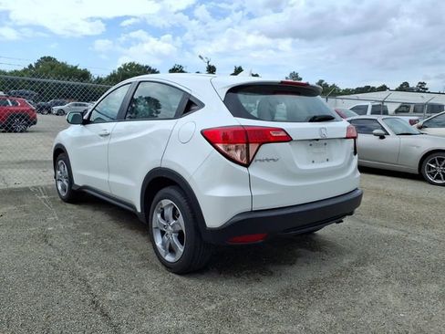 Used 2018 Honda HR-V LX image 4