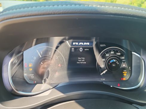 New 2026 RAM 5500 Laramie image 12