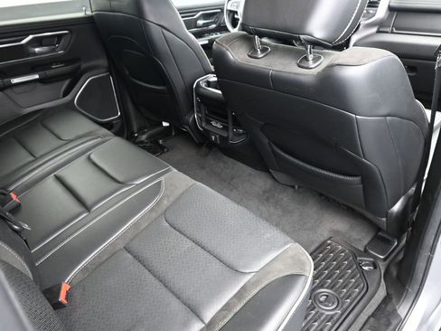Used 2023 RAM 1500 Laramie image 12