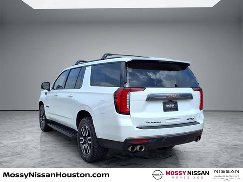Used 2024 GMC Yukon XL AT4 w/ Technology Package AWD/4WD image 2