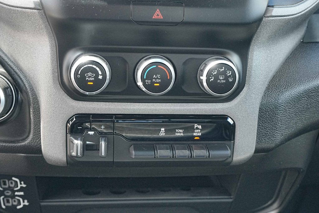Used 2023 RAM 2500 Tradesman RWD image 27