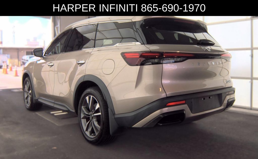 Used 2024 INFINITI QX60 Luxe FWD image 2