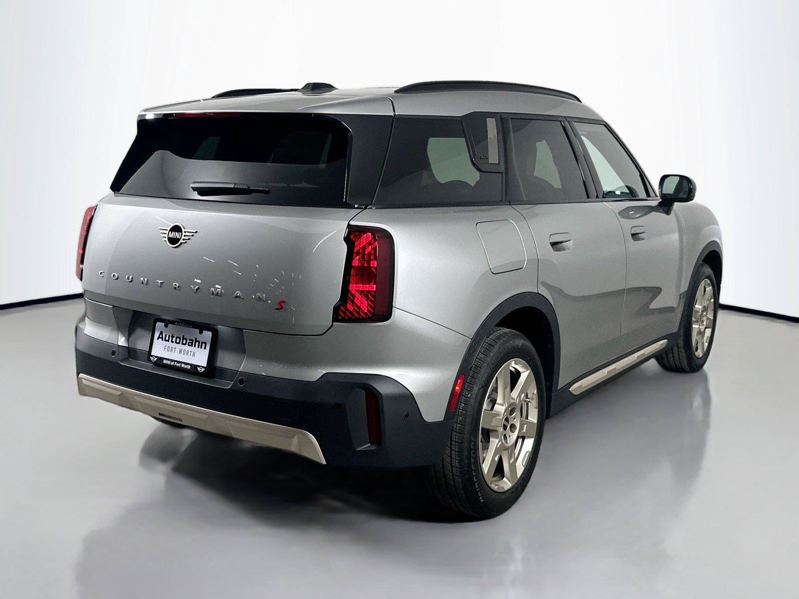 Used 2025 MINI Cooper Countryman S w/ Comfort Package Max AWD/4WD image 4