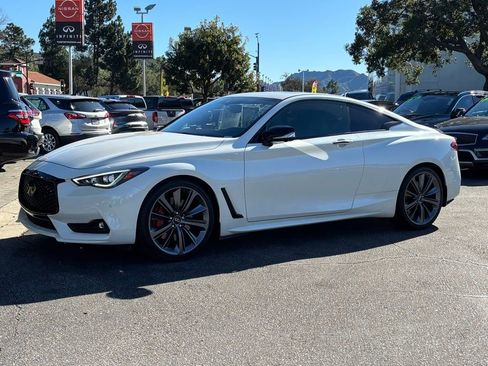 Certified 2022 INFINITI Q60 Red Sport 400 w/ Cargo Package RWD image 11
