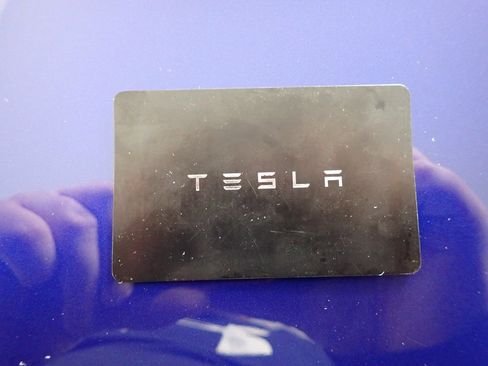 Used 2019 Tesla Model 3 Long Range image 39