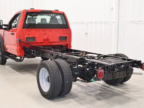 New 2026 Ford F550 4x4 Regular Cab Super Duty image 6