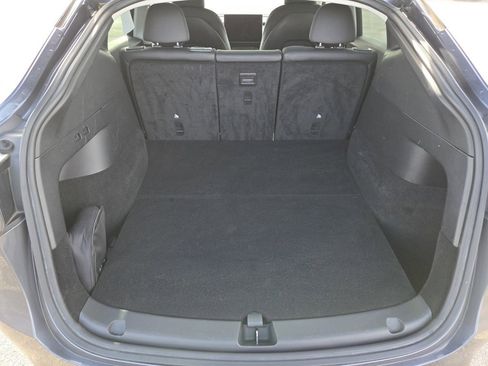 Used 2022 Tesla Model Y Performance image 24