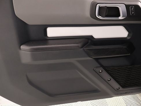 Used 2024 Ford Bronco Big Bend image 14