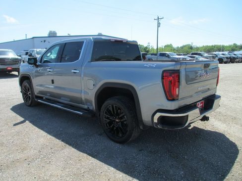 New 2026 GMC Sierra 1500 SLT w/ SLT Premium Package AWD/4WD image 9
