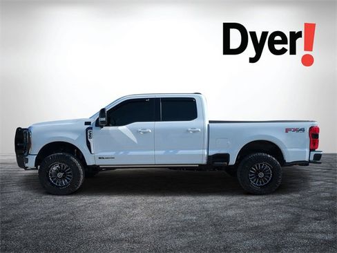 Used 2025 Ford F350 Platinum w/ FX4 Off-Road Package image 7