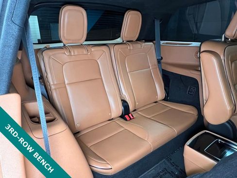 Used 2023 Lincoln Aviator Black Label Grand Touring w/ Class IV Trailer Tow Package AWD/4WD image 13