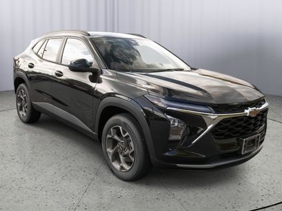 New 2025 Chevrolet Trax LT w/ Driver Confidence Package