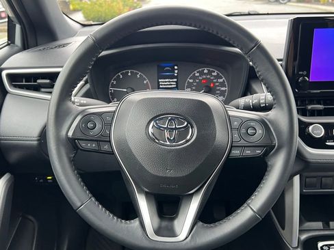 Certified 2024 Toyota Corolla Cross SE w/ Moonroof Package image 21