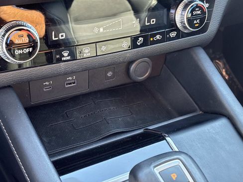 Used 2022 Mitsubishi Outlander SE image 22