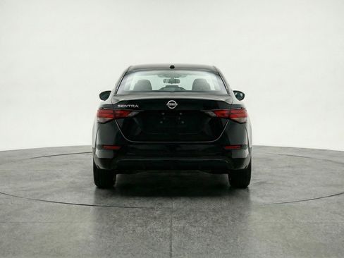 Used 2025 Nissan Sentra S image 7