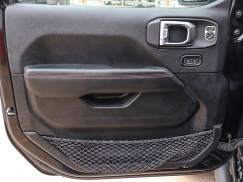 Used 2020 Jeep Wrangler Unlimited Rubicon AWD/4WD image 19