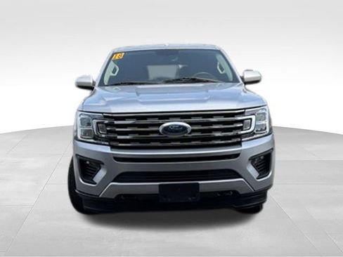 Used 2018 Ford Expedition XLT AWD/4WD image 8
