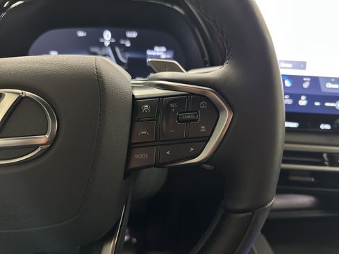 Certified 2025 Lexus RX 350 Premium w/ Convenience Package AWD/4WD image 20