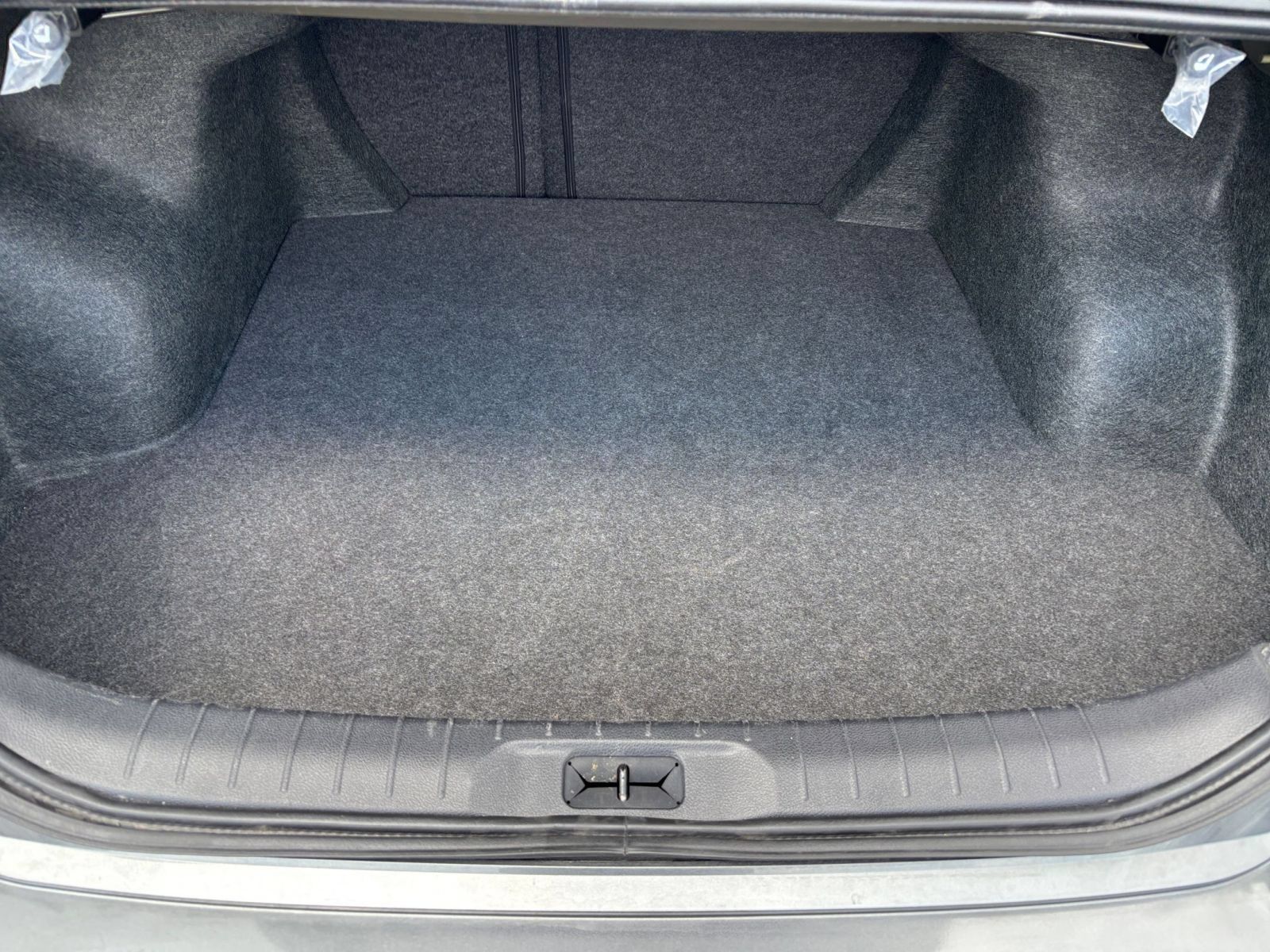 Used 2026 Nissan Altima 2.5 SV FWD image 30