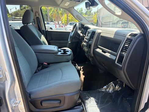 Used 2016 RAM 2500 Tradesman w/ Chrome Appearance Group AWD/4WD image 21