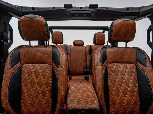 Used 2026 Jeep Gladiator Sport image 3