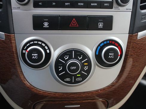 Used 2008 Hyundai Santa Fe GLS image 19