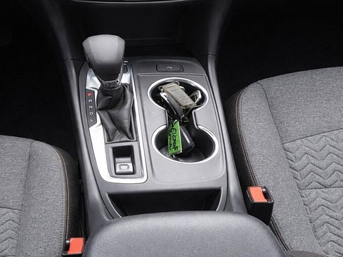 Used 2024 Chevrolet Equinox LT AWD/4WD image 14