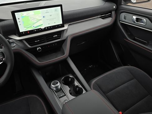 New 2026 Ford Explorer ST image 32