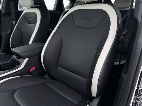 New 2026 Kia K4 GT-Line w/ GT-Line Premium Package image 23