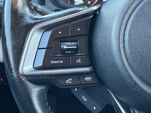 Used 2021 Subaru Ascent Limited w/ Technology Package image 18