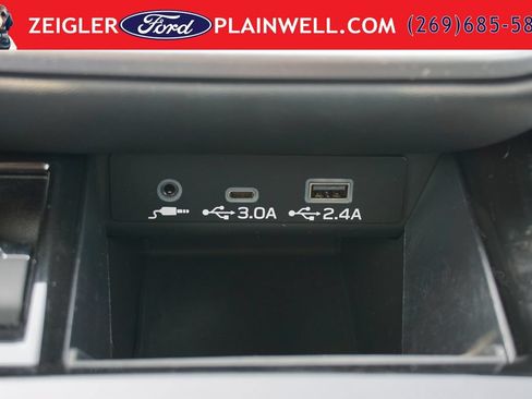 Used 2023 Subaru Outback Premium w/ Popular Package #1 AWD/4WD image 24