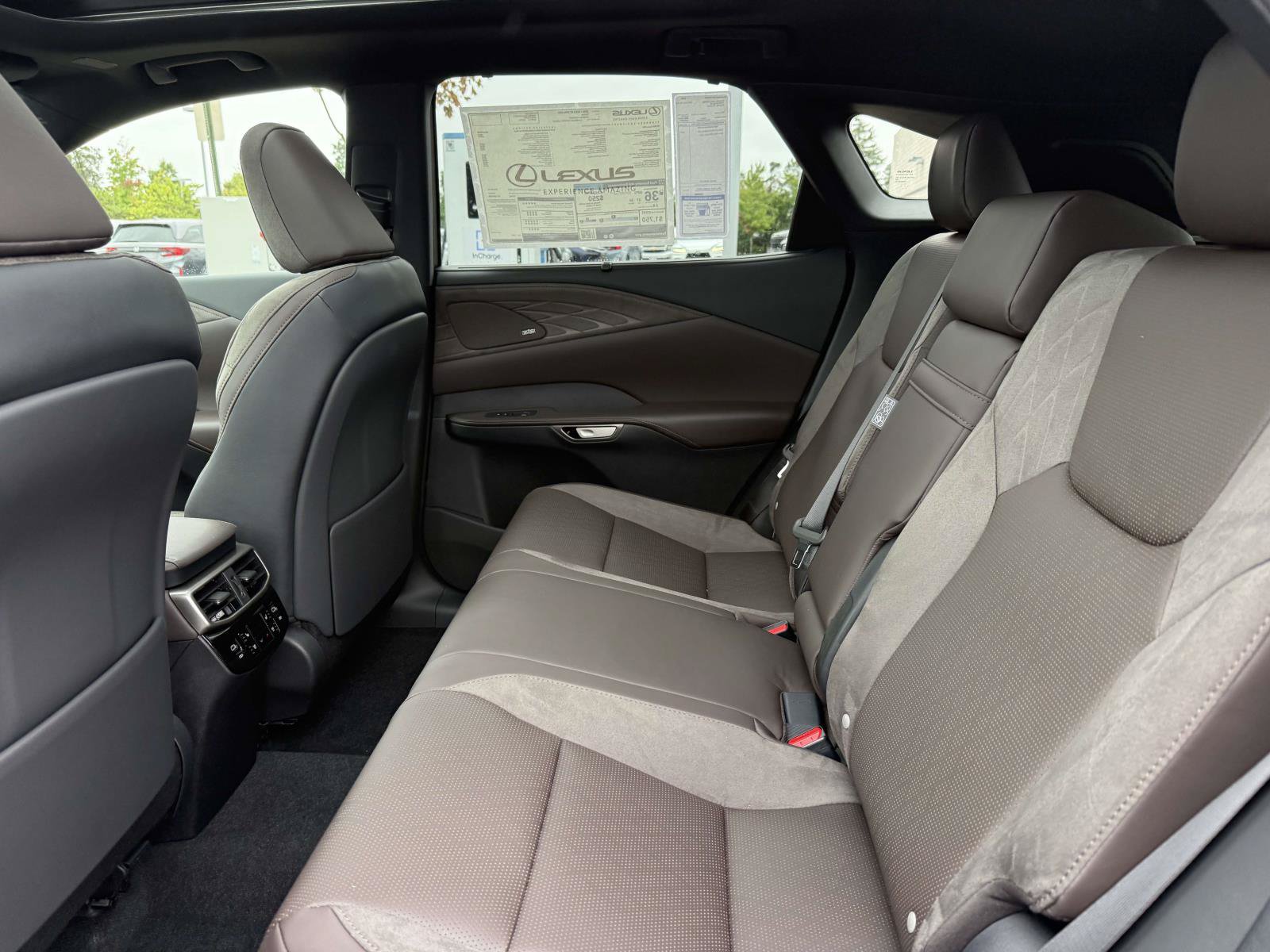 New 2026 Lexus RX 350h w/ Convenience Package AWD/4WD image 13