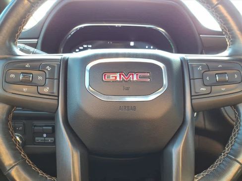 Used 2022 GMC Yukon AT4 w/ AT4 Premium Plus Package image 33