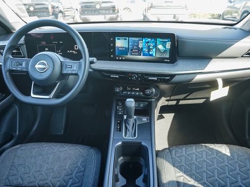 New 2026 Nissan Kicks SV image 13