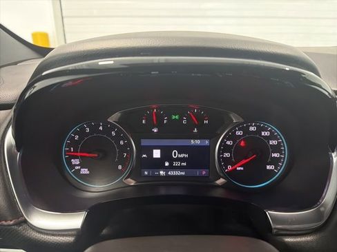 Used 2023 Chevrolet Traverse RS AWD/4WD image 15