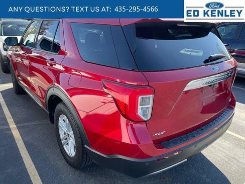 Used 2020 Ford Explorer XLT w/ Equipment Group 202A AWD/4WD image 3