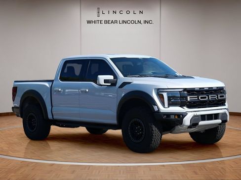 Used 2025 Ford F150 Raptor AWD/4WD image 3