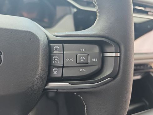 New 2026 Jeep Cherokee Limited image 18