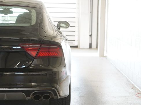 Used 2018 Audi S7 Premium Plus w/ Driver Assistance Package AWD/4WD image 10