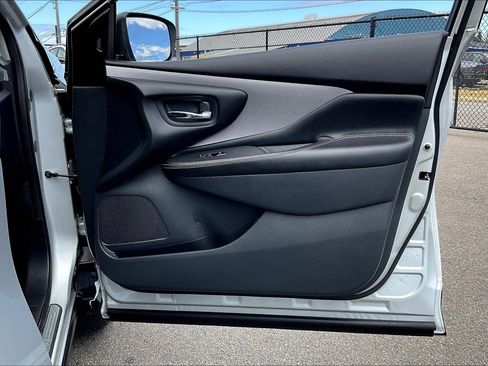 Used 2023 Nissan Murano SV image 28